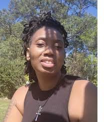 Sasha Ford's Instagram, Twitter & Facebook