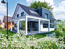 It's located in thüringen, germany. Gruner Energiesparer Weberhaus Prasentiert Neues Haus 300