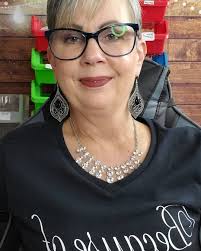 Kim Pruitt Walker#Jewerlylady (@walkerjewerlylady) • Instagram photos and  videos