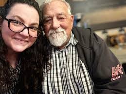 Darlene Kells's Instagram, Twitter & Facebook