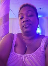 Happy Monday wishes from Phyllis