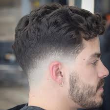 Low fade haircuts are one of the most popular hairstyles you'll find men are doing in 2021. 19 Best Low Fade Haircuts 2021 Guide