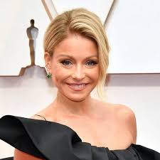 Kelly Ripa's cozy orange sweatshirt is only $35