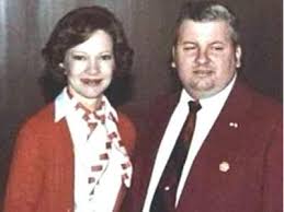 John wayne gacy was convicted of killing 33 young men and was executed in 1994. 12 Shocking And Twisted Facts About The World S Serial Killers