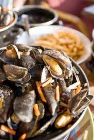 Mussels Fleshier And Larger Than French Ones Cooked With White Wine Broth Or In Beer The Unofficial National Belgium Nation Belgium Food Belgian Food Food