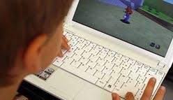 Macbook Pro Or Macbook Air The Choice Is Clear As Retina Review Video Game Systems Video Games Your Brain