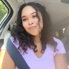 What bakery in Hobe Sound can make a custom cake?