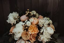 Ftd prides itself in offering gorgeous arrangements at a wide variety of price points, suitable for almost any budget. Calgary Wedding Flowers Florist Pine For Cedar Neutral Boho Inglewood Wedding