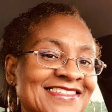 Loretta Dobbins's Instagram, Twitter & Facebook