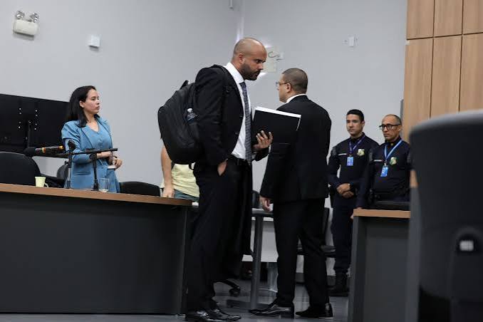 Defesa abandona plen&aacute;rio e j&uacute;ri de Carlinhos Bezerra &eacute; adiado para o fim do m&ecirc;s - 24 HORAS MT