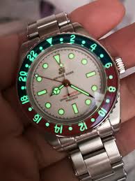 Bringing to you the affordable choice for your perfect wrist. San Martin Pan Am Gmt Men S Fashion Watches On Carousell Things To Sell Fashion Bracelets Retro Vibe