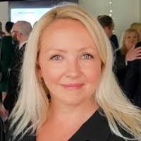 Stephanie Caviness's Instagram, Twitter & Facebook