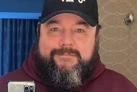 Chad Colvin's Instagram, Twitter & Facebook