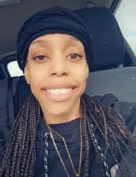 Linda Goolsby's Instagram, Twitter & Facebook