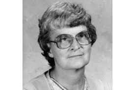 Elizabeth Culwell's Instagram, Twitter & Facebook