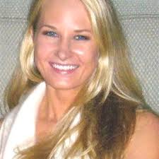 Julia Nell Email & Phone Number