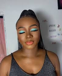 Mary Isidore's Instagram, Twitter & Facebook