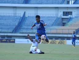 Kedua tim bermain imbang tanpa gol dalam laga di stadion gelora bandung lautan api. Ditahan Persikabo 0 0 Pelatih Persib Bandung Justru Merasa Senang Okezone Bola