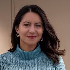 Lorraine Reese's Instagram, Twitter & Facebook