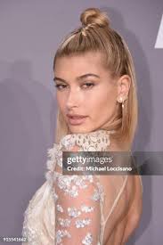 3,222 Hailey Baldwin 2018 Stock Photos, High-Res Pictures, and Images