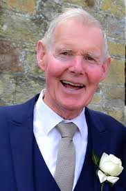 Damien Elliffe is fundraising for Irish Cancer Society