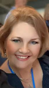 Cheers to all these beautiful ladies whom decided to join us today to  celebrate the great habits of sharing knowledge with others. We respect and  appreciate your dedication to bring others together