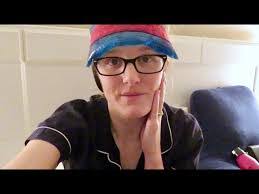 Kim Sierra's Instagram, Twitter & Facebook