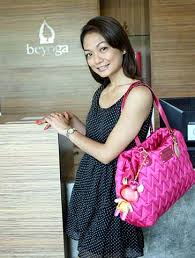 Setelah dengan ikhlas memberi tanpa balas usah diam membisu kau curi pintu hati kau buka dengan janji keikhlasan ku nanti. Atilia Mahu A Cintanya Di Akhir Garisan Hiburan Mstar