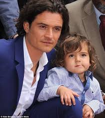 Orlando jonathan blanchard copeland bloom was born on january 13, 1977 in canterbury, kent, england. Orlando Bloom And Son Flynn Unveil His Star On The Walk Of Fame Orlando Bloom Celebrity Dads Hollywood Walk Of Fame