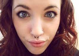 Pin By Charlotte Dubuc On Piercings I Already Have Double Nose Piercing Nose Piercing Double Nostril Piercing