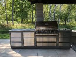 benefits of outdoor kitchens and grill