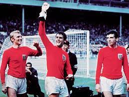 Martin Peters Dead England S 1966 World Cup Final Goalscorer Dies Aged 76 The Independent The Independent