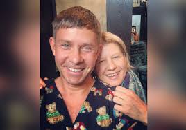 Скачай митя фомин ломаный бит (слышь, да ладно 2020) и митя фомин слышь, да ладно (слышь, да ладно 2020). Plasticheskaya Operaciya Sestry Miti Fomina Ekspress Gazeta