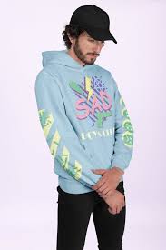 Visit newretro.net for the best, affordable 80s streetwear outfits. Vaporwave Aesthetic Outfits Boy Novocom Top