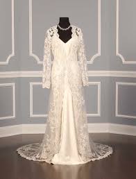 Discounted Designer Wedding Dresses Up To 90 Off Retail Your Dream Dress Discount Bridal Gowns Bridal Coat Wedding Dresses