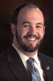 Cody Holt's Instagram, Twitter & Facebook