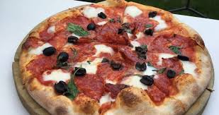 See 20 unbiased reviews of pizzeria luca, rated 4 of 5 on tripadvisor and ranked #16 of 88 restaurants in bacau. Pepenero Pizza Suceava Livrari La Domiciliu Restaurant Pizza More