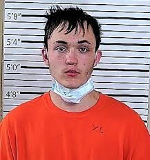 Tristin Scott's Instagram, Twitter & Facebook