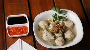 Salah satu hidangan khas dari wonogiri adalah baksonya. 5 Resep Cara Membuat Bakso Ayam Rumahan Yang Enak Lifestyle Fimela Com