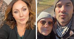 Born october 3, 1972, in täby, sweden, stenmarck had already begun his recording career by the time of his 2005 mainstream breakthrough, having previously released a pair of. Hanna Hedlunds Familjedilemma Efter Alla Ar Med Maken Martin Stenmarck Har Misslyckats