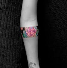 30 Perfect Armband Tattoos For 2019 Style2 T In 2020 Arm Band Tattoo Armband Tattoos For Men Band Tattoo