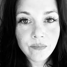 Emily Foerster's Instagram, Twitter & Facebook