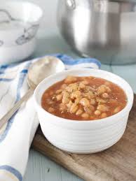 Bush\'s baked beans recipe with ground beef and two cans of beans no cheese. How To Cook Canned Baked Beans Loaves And Dishes