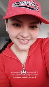 yo lista para ir a repartir KFC? 🤭🤣🤣🤣#fypシ゚  #paratiiiiiiiiiiiiiiiiiiiiiiiiiiiiiii #chevere #napoles #chanchamayo  #🇵🇪🇮🇹 #correr #solas #fuertes #solterayfeliz #paz #✌🏻