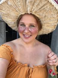 My friend Jessica made this amazing mushroom dress!! 😍🍄✨️