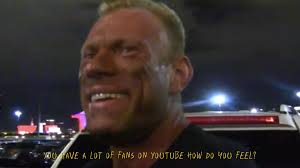 Dennis Wolf Interview Oma