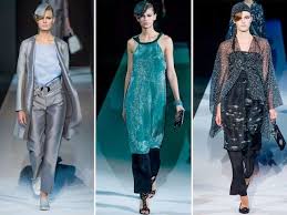 La coppia si è sposata un anno dopo la nascita della loro bimba nina speranza, e ha voluto una cerimonia segreta. Myarka Hvrlyajte Prah V Ochite Zamrznal Vestito Blu Armani Maboitebyemi Com