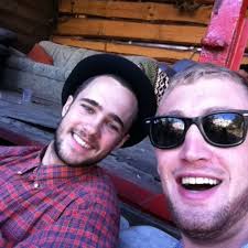 Stream Robert Pak music