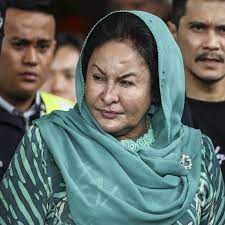 Latar belakang terbentuknya uuds 1950 karena dibubarkannya ris. Malaysia S Former First Lady Rosmah Mansor Charged With Corruption Over Solar Energy Deal Najib Razak Loses Bid For Gag Order South China Morning Post
