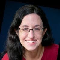 Leah Stinson's Instagram, Twitter & Facebook